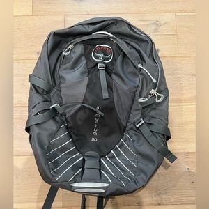Osprey Momentum 30 backpack